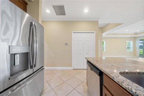 House in Sun City Center, Florida 3 bedrooms, 145.67 sq.m. № 1912832 - photo 16