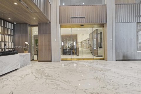 Copropriété à vendre à Bal Harbour, Floride: 2 chambres, 182.74 m2 № 2048923 - photo 17