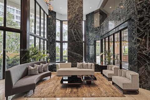 Copropriété à vendre à Bal Harbour, Floride: 2 chambres, 182.74 m2 № 2048923 - photo 18