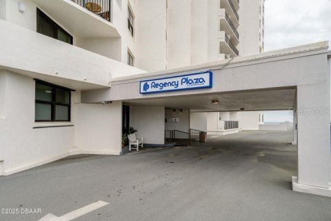 Condominio en venta en Ormond Beach, Florida, 2 dormitorios, 120.77 m2 № 1724301 - foto 6