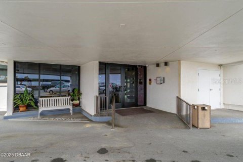 Condominio en venta en Ormond Beach, Florida, 2 dormitorios, 120.77 m2 № 1724301 - foto 7