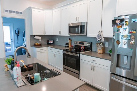 Villa ou maison à vendre à Orlando, Floride: 3 chambres, 183.57 m2 № 2427632 - photo 14
