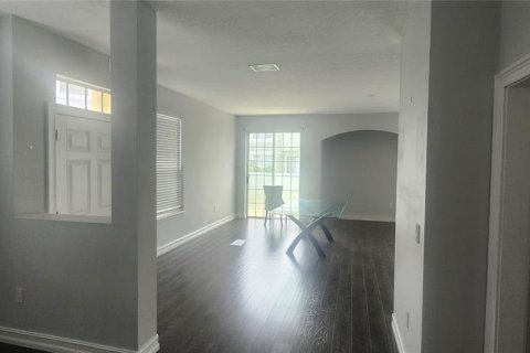Townhouse in Wesley Chapel, Florida 3 bedrooms, 156.63 sq.m. № 1820579 - photo 9