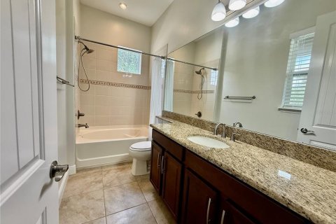 Casa en venta en Groveland, Florida, 3 dormitorios, 235.41 m2 № 2354732 - foto 7