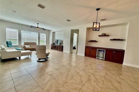 Casa en venta en Groveland, Florida, 3 dormitorios, 235.41 m2 № 2354732 - foto 19