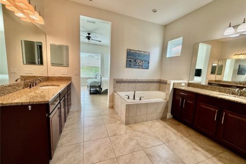 Casa en venta en Groveland, Florida, 3 dormitorios, 235.41 m2 № 2354732 - foto 22