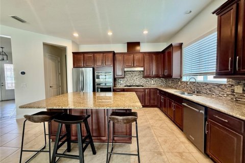 Casa en venta en Groveland, Florida, 3 dormitorios, 235.41 m2 № 2354732 - foto 8