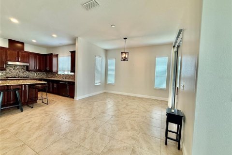 Casa en venta en Groveland, Florida, 3 dormitorios, 235.41 m2 № 2354732 - foto 15