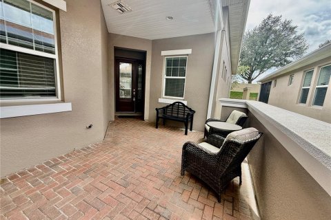 Casa en venta en Groveland, Florida, 3 dormitorios, 235.41 m2 № 2354732 - foto 4