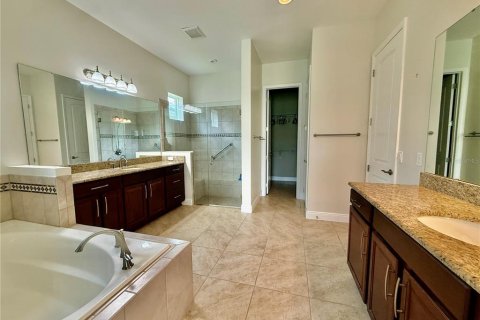Casa en venta en Groveland, Florida, 3 dormitorios, 235.41 m2 № 2354732 - foto 21