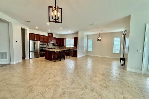 Casa en venta en Groveland, Florida, 3 dormitorios, 235.41 m2 № 2354732 - foto 13