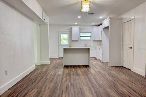 Villa ou maison à vendre à Orlando, Floride: 4 chambres, 142.88 m2 № 1903511 - photo 7