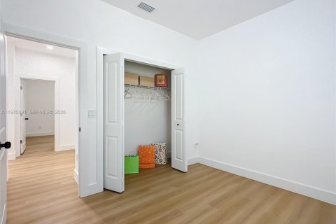 House in Ocala, Florida 4 bedrooms № 2031272 - photo 14