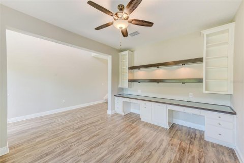 House in Wesley Chapel, Florida 5 bedrooms, 305.83 sq.m. № 1893763 - photo 29