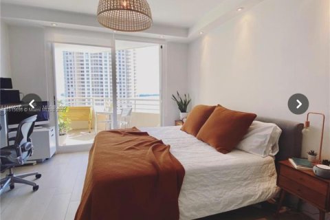 Condo in Miami, Florida, 2 bedrooms  № 1768450 - photo 9