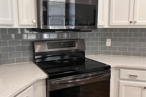 Снять в аренду виллу или дом в Окала, Флорида 4 комнаты, 188.22м2, № 1777379 - фото 14