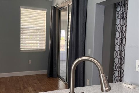 Снять в аренду виллу или дом в Окала, Флорида 4 комнаты, 188.22м2, № 1777379 - фото 20