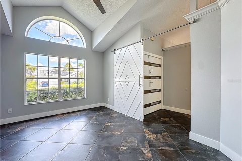 House in Orlando, Florida 4 bedrooms, 200.11 sq.m. № 1913361 - photo 8