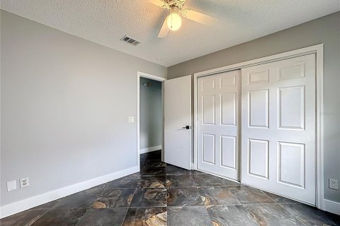 House in Orlando, Florida 4 bedrooms, 200.11 sq.m. № 1913361 - photo 22