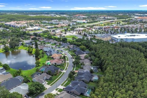 House in Orlando, Florida 4 bedrooms, 200.11 sq.m. № 1913361 - photo 5