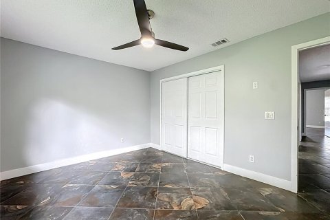 House in Orlando, Florida 4 bedrooms, 200.11 sq.m. № 1913361 - photo 24