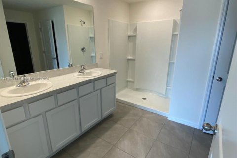 Villa ou maison à vendre à Ocala, Floride: 4 chambres № 2005070 - photo 29