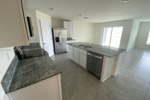 Villa ou maison à vendre à Ocala, Floride: 4 chambres № 2005070 - photo 15