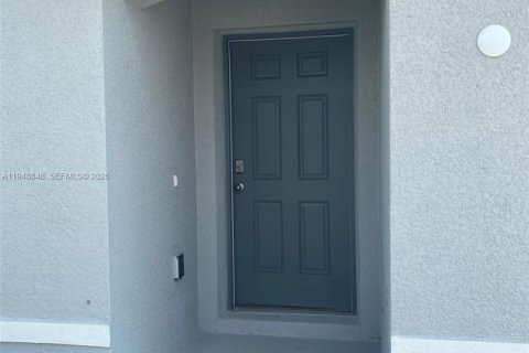 Villa ou maison à vendre à Ocala, Floride: 4 chambres № 2005070 - photo 3