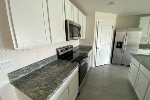 Villa ou maison à vendre à Ocala, Floride: 4 chambres № 2005070 - photo 16