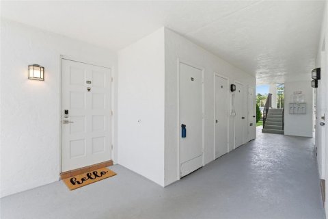 Купить кондоминиум в Сарасота, Флорида 3 комнаты, 63.08м2, № 2109272 - фото 23