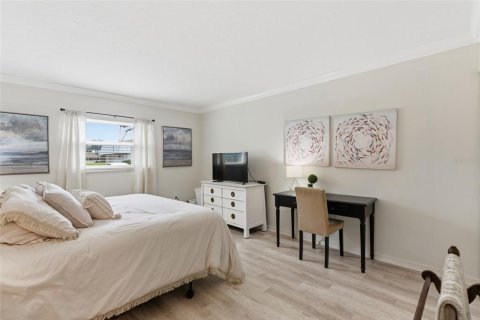 Купить кондоминиум в Сарасота, Флорида 3 комнаты, 63.08м2, № 2109272 - фото 13