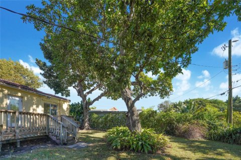 Купить виллу или дом в Майами, Флорида 2 спальни, 119.38м2, № 1972546 - фото 13