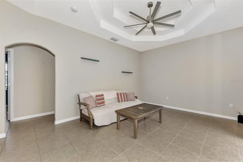 House in Rotonda, Florida 3 bedrooms, 190.17 sq.m. № 1678125 - photo 20