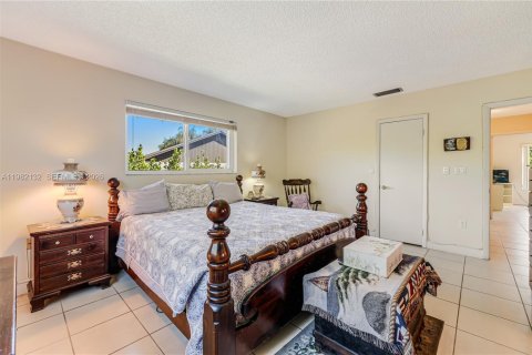 Villa ou maison à vendre à Miami, Floride: 3 chambres, 194.91 m2 № 2043224 - photo 20