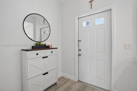 Купить таунхаус в Тамарак, Флорида 2 спальни, 103.12м2, № 1996529 - фото 7