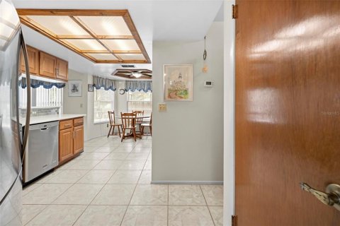 House in Spring Hill, Florida 2 bedrooms, 144 sq.m. № 2122901 - photo 16