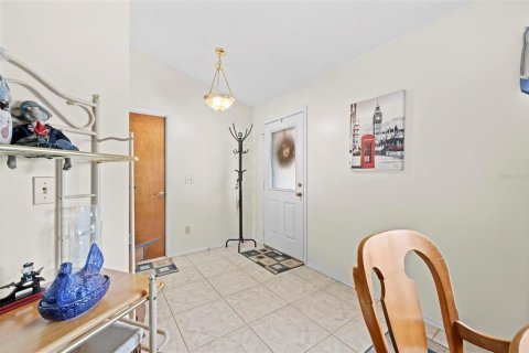 House in Spring Hill, Florida 2 bedrooms, 144 sq.m. № 2122901 - photo 27