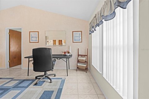 House in Spring Hill, Florida 2 bedrooms, 144 sq.m. № 2122901 - photo 21
