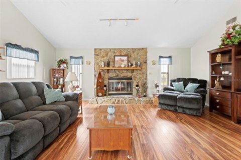 House in Spring Hill, Florida 2 bedrooms, 144 sq.m. № 2122901 - photo 5