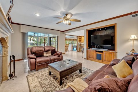 Купить виллу или дом в Мейтленд, Флорида 11 комнат, 289.39м2, № 1725708 - фото 10