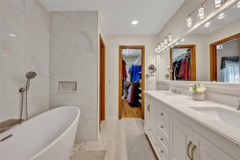 Купить виллу или дом в Мейтленд, Флорида 11 комнат, 289.39м2, № 1725708 - фото 21