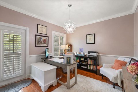 House in Tampa, Florida 5 bedrooms, 347.83 sq.m. № 1885607 - photo 28