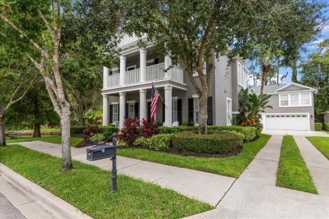 House in Tampa, Florida 5 bedrooms, 347.83 sq.m. № 1885607 - photo 4