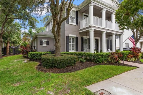House in Tampa, Florida 5 bedrooms, 347.83 sq.m. № 1885607 - photo 8