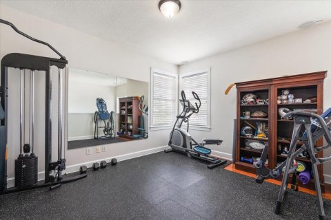 House in Tampa, Florida 5 bedrooms, 347.83 sq.m. № 1885607 - photo 30