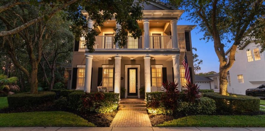 House in Tampa, Florida 5 bedrooms, 347.83 sq.m. № 1885607