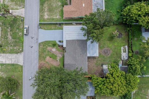 House in Winter Haven, Florida 3 bedrooms, 142.98 sq.m. № 1918126 - photo 29