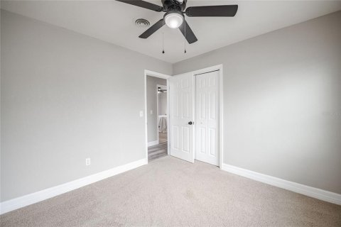 House in Winter Haven, Florida 3 bedrooms, 142.98 sq.m. № 1918126 - photo 25