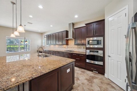 Casa en venta en Fish Hawk, Florida, 5 dormitorios, 402.17 m2 № 1681814 - foto 19