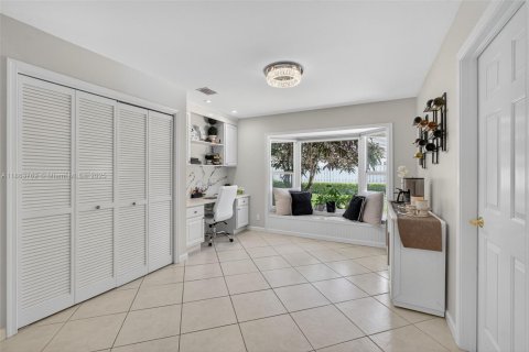 Villa ou maison à louer à Palm Beach Gardens, Floride: 4 chambres, 224.17 m2 № 1892578 - photo 19